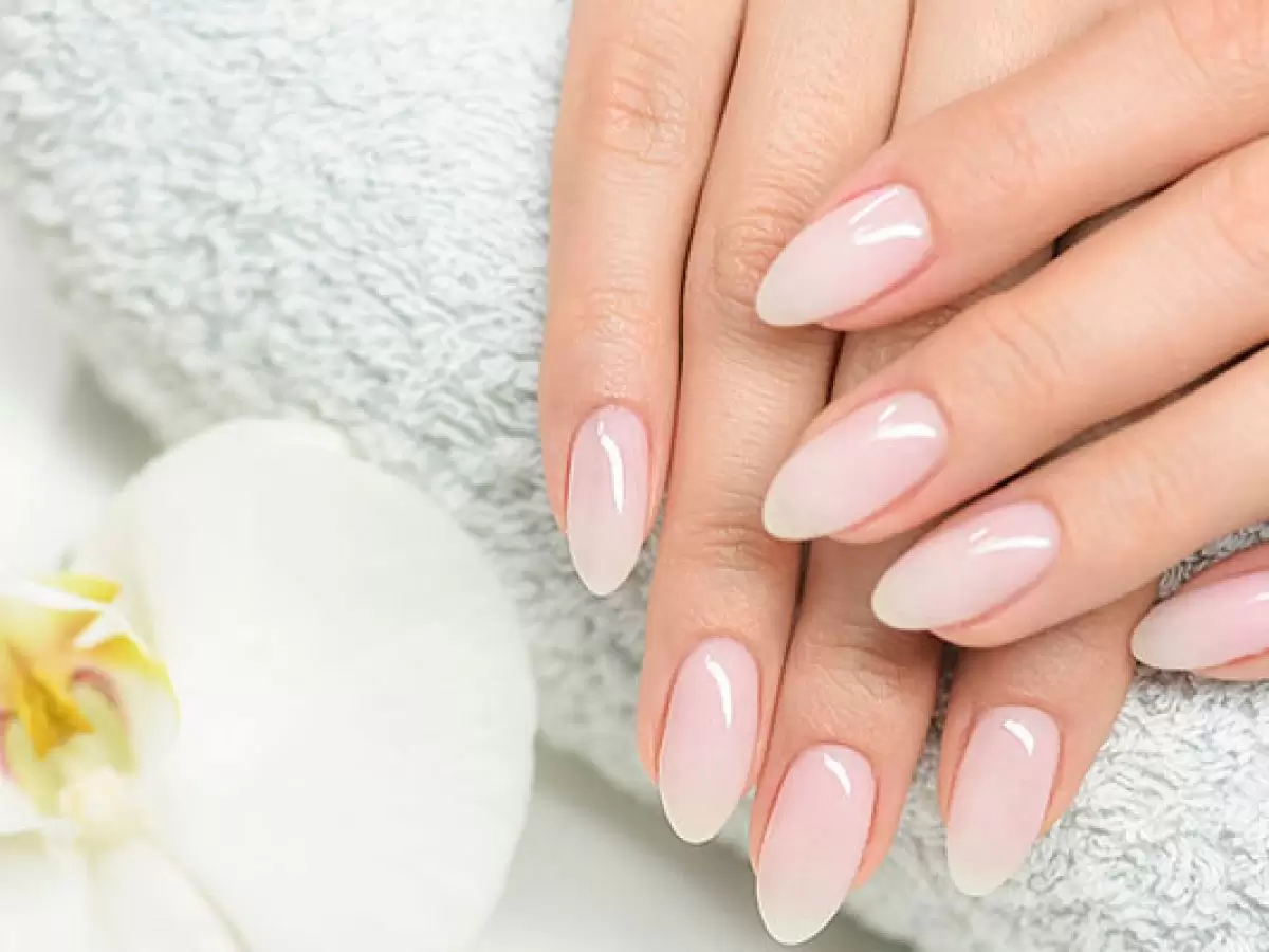 Emiralem Protez Tırnak